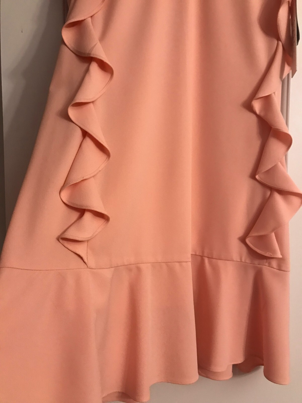 NWT Nicole Miller Womens V-Neck Front Ruffle Sides Peach Dress, 6! MSRP$78.00