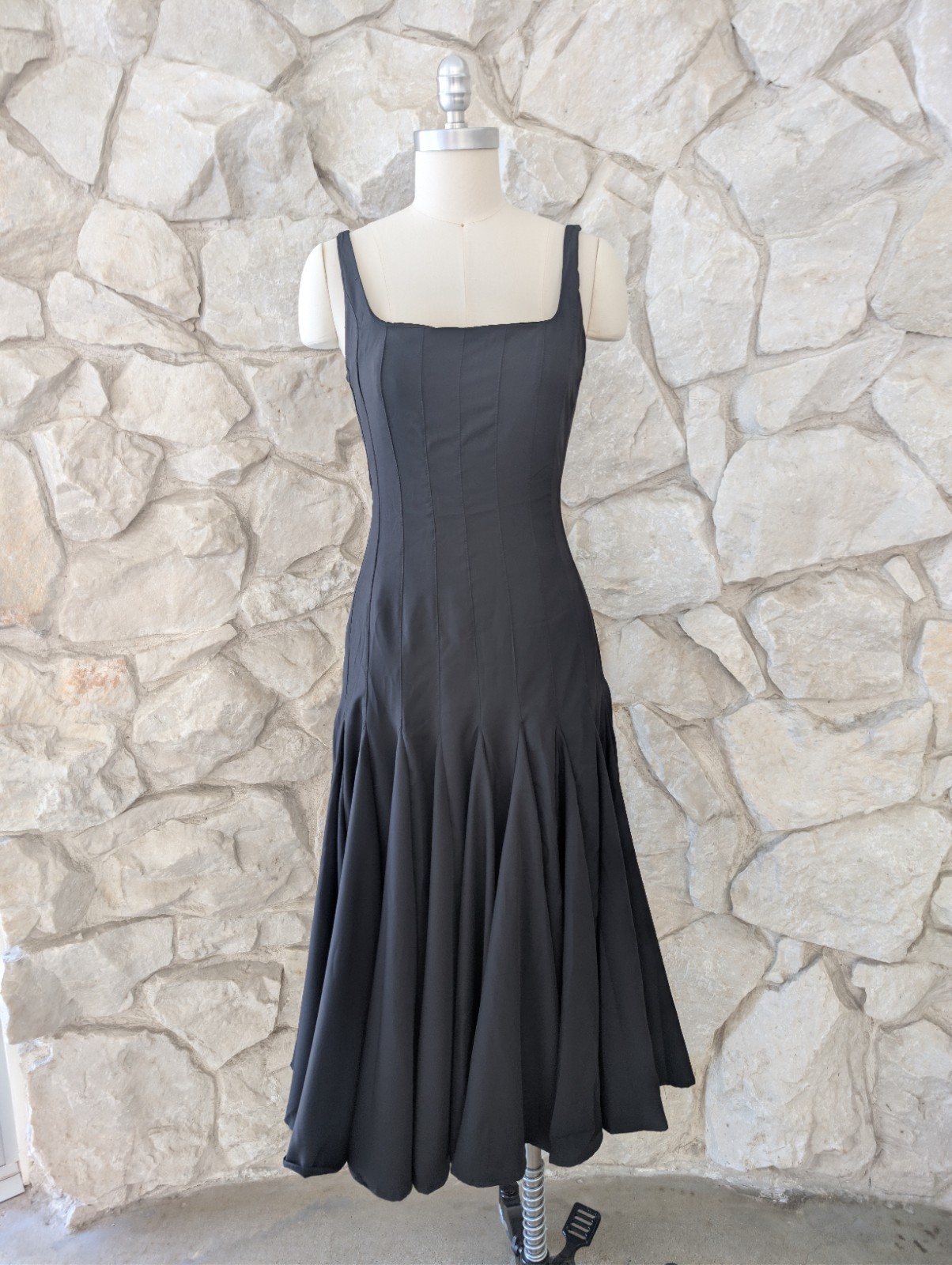 black midi dress small