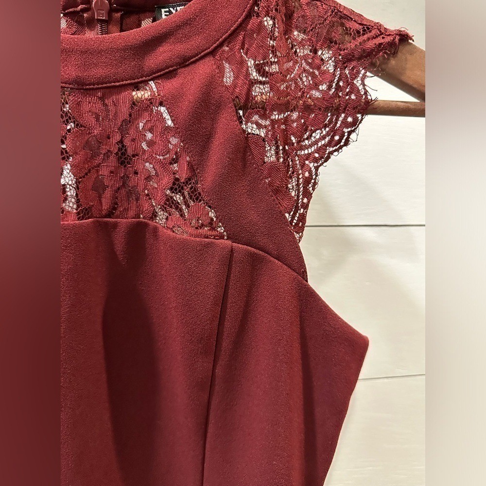 Express Burgundy Lace Dress-size 4