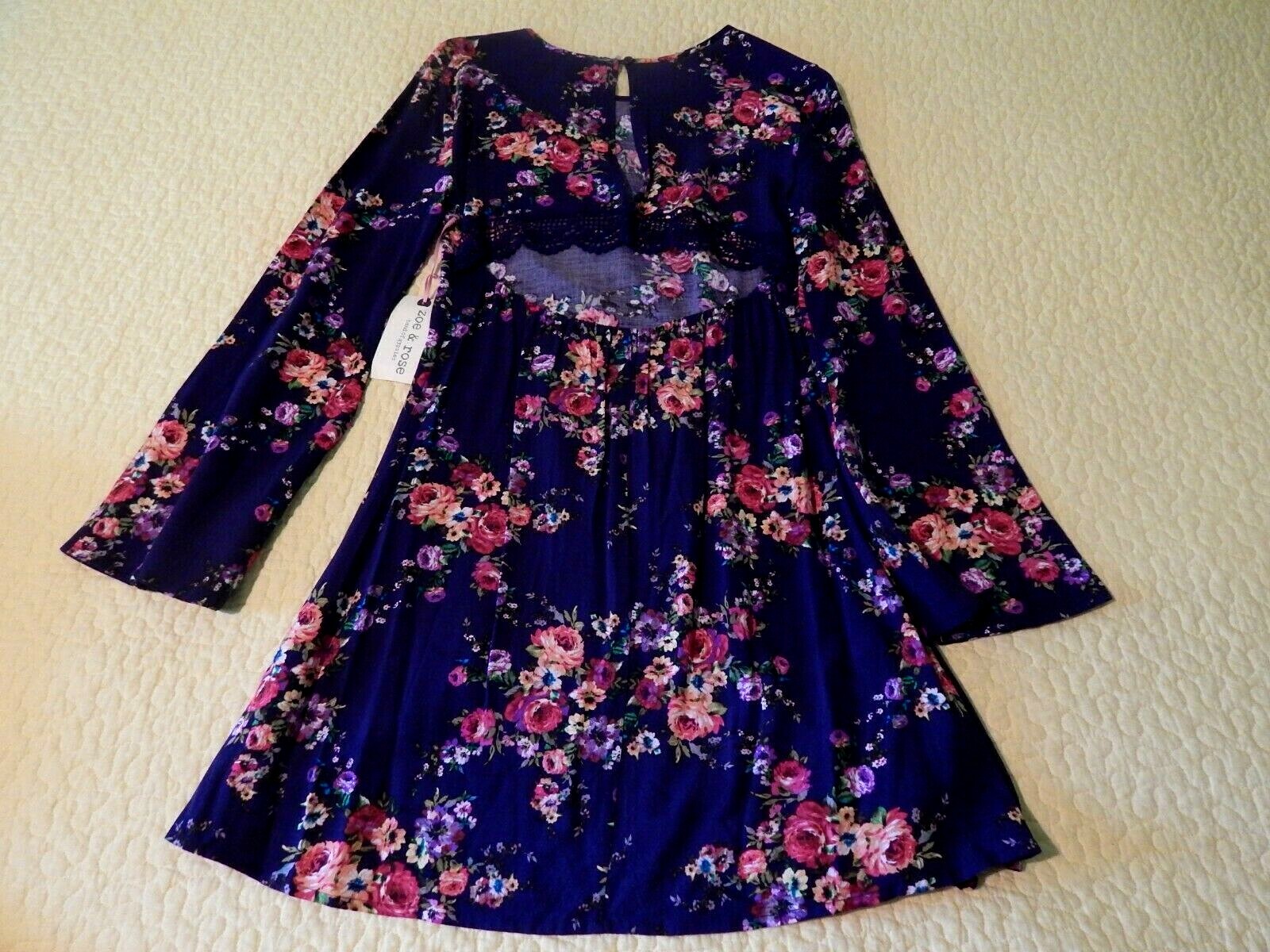 Zoe & Rose -Long Sleeve Boho Navy Floral Mini Dress Open Back Size Small – NWT