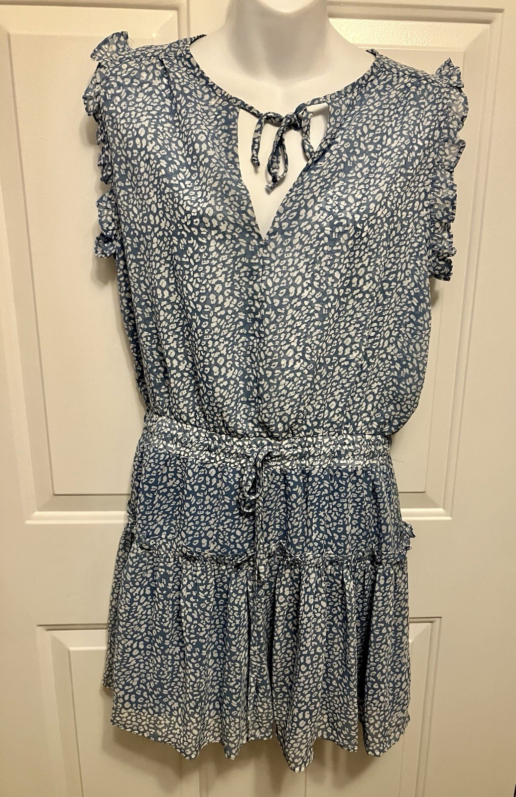 Pinch Boutique Sleeveless Drop Waist Blue Patterned Ruffle Dress Size Medium