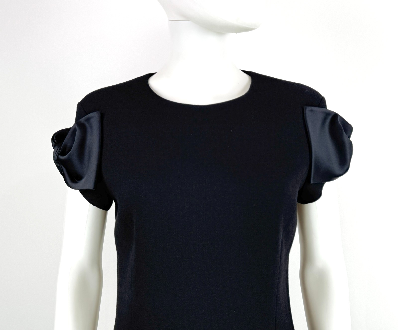 $1.8K Michael Kors Collection Black Wool Silk Cocktail Dress 6 US 42 IT M Runway
