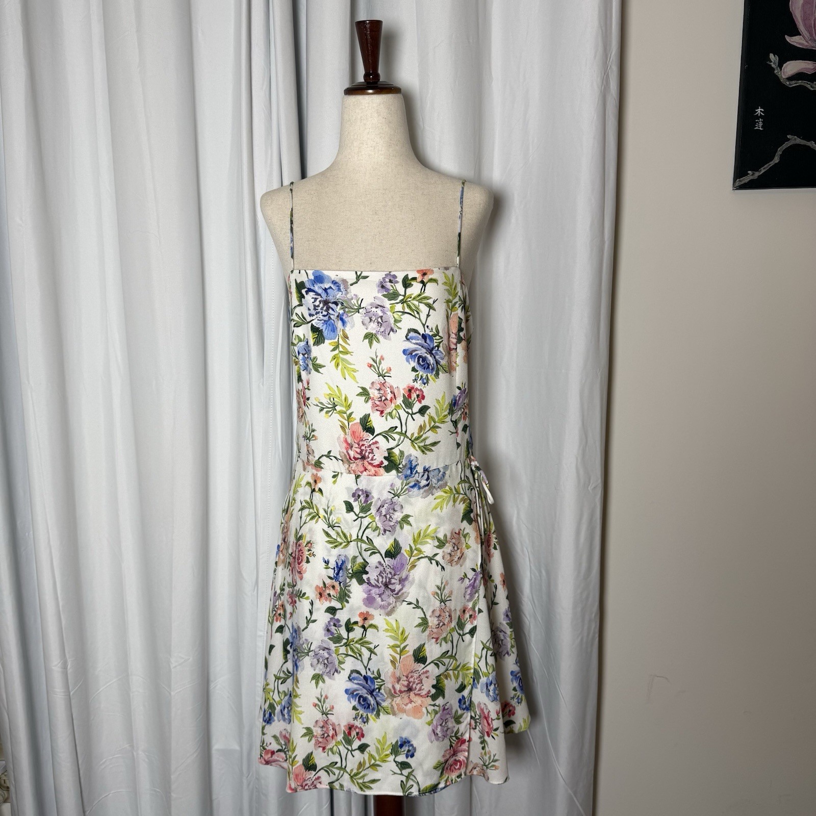 Alice + Olivia Trixie Faux Wrap Floral Mini Dress NWT Size 12 Spaghetti Strap