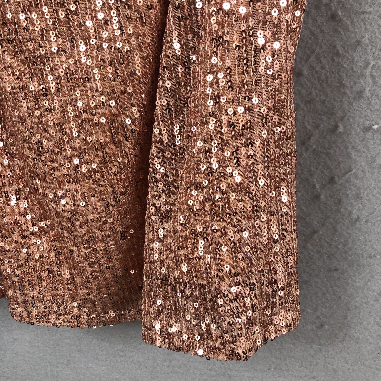 Hello Molly Mini Dress Womens 4 Pink Blush Sparkle Queen Sequin All Over NEW