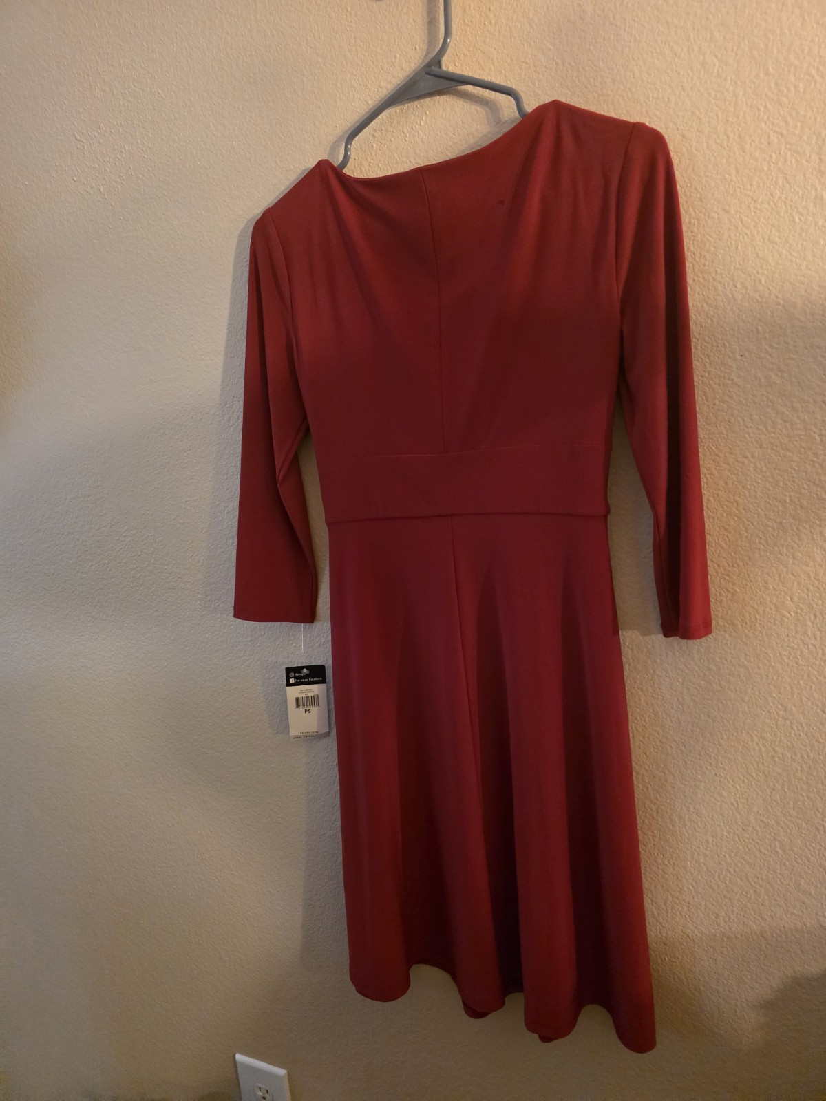 Red Chaps Petite Long Sleeve Dress
