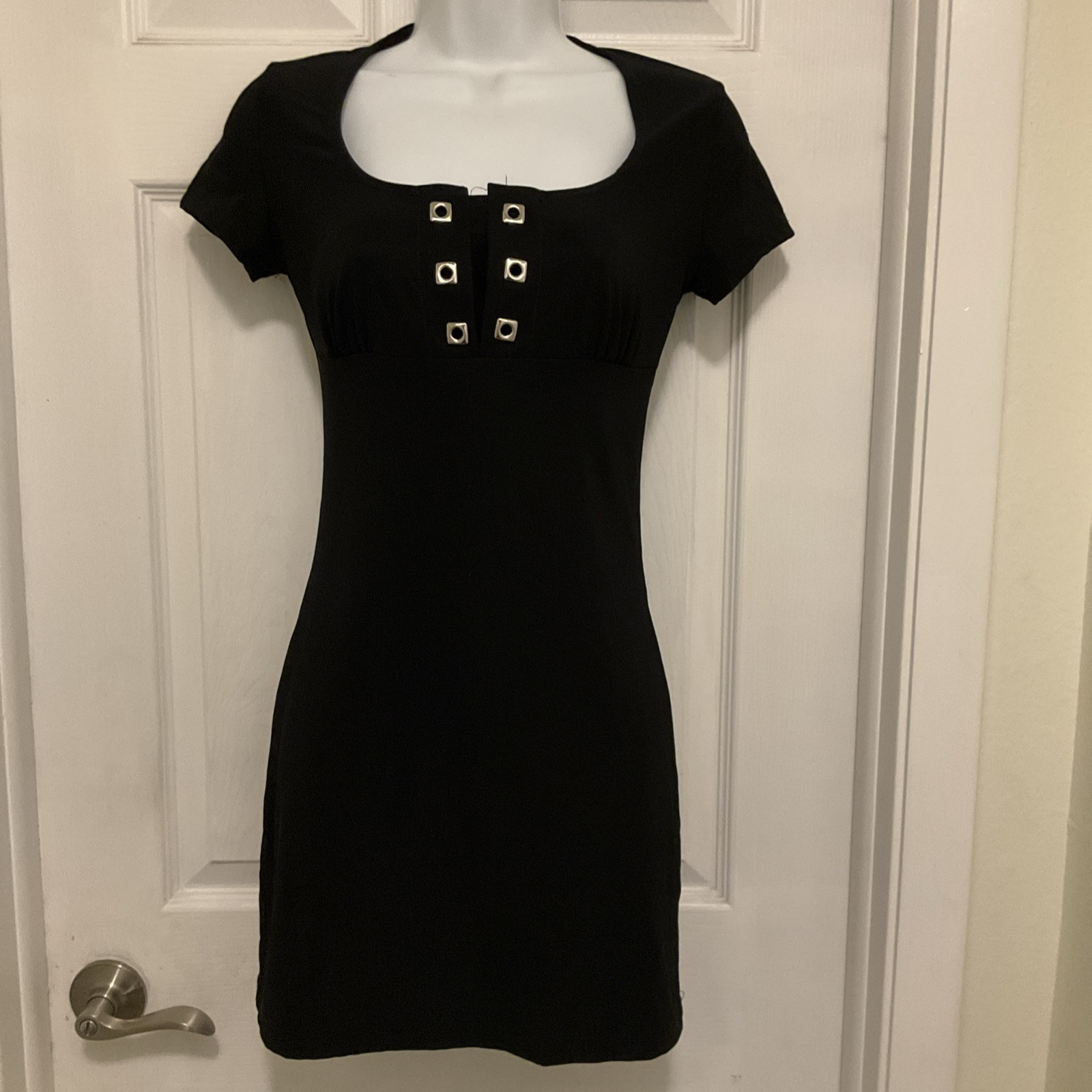 Lipstick Women’s Black Size Small Bodycon Mini Casual Leisure Night Life Dress