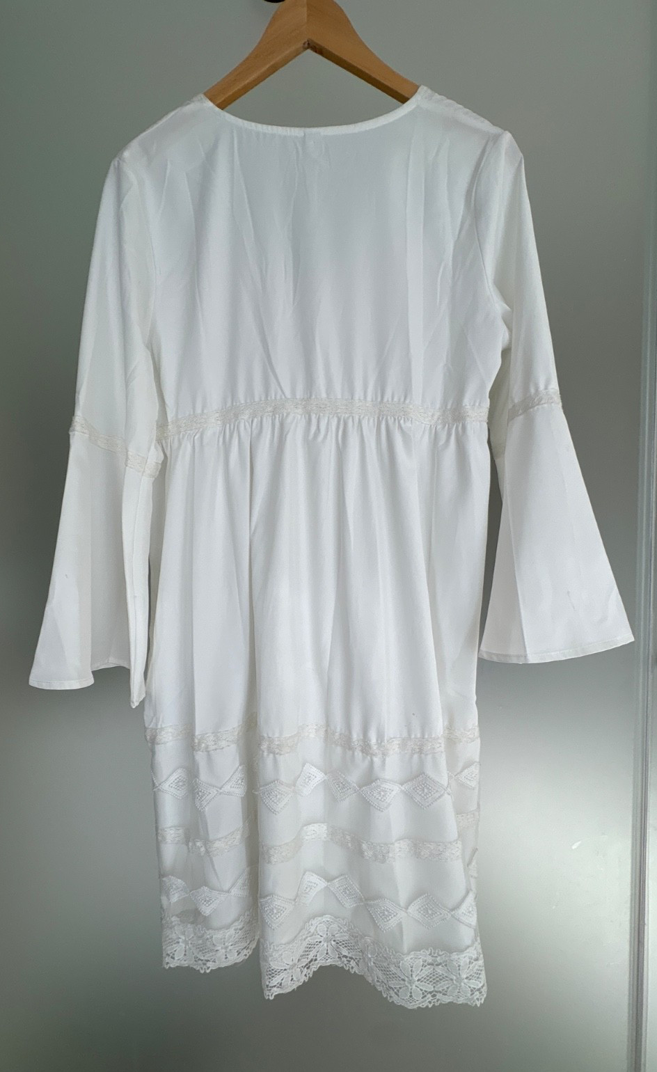 White Boho Lace Trim V-Neck Dress Small Lined Peasant Cottagecore