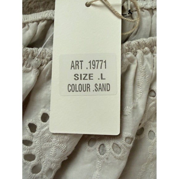 NWT VALENTINA NALDI Off Shoulder Eyelet Cream Cotton Dress L Euro Summer Coastal