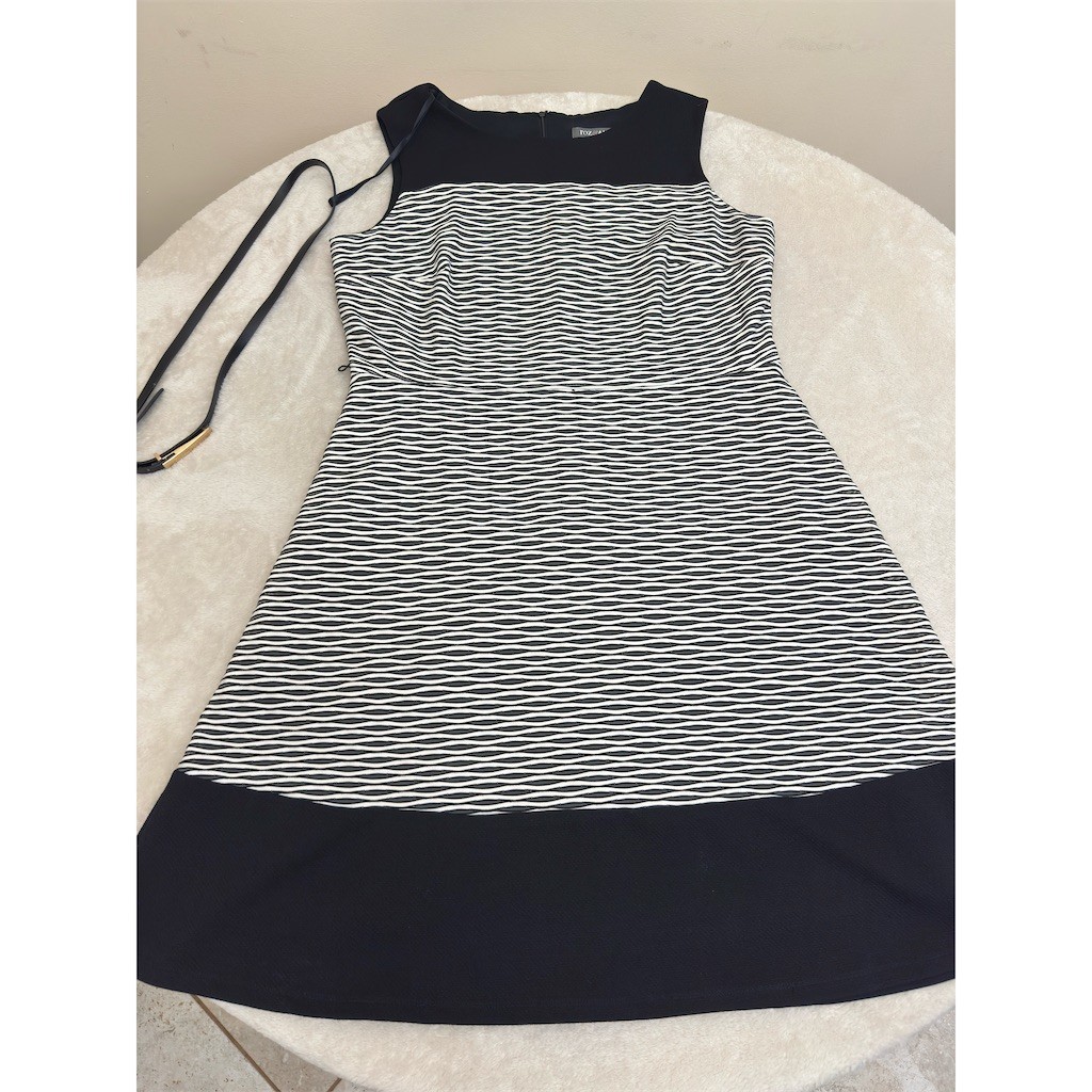 Roz & Ali Dress Womens Size 16 Sleeveless Black White Textured Sheath Belt