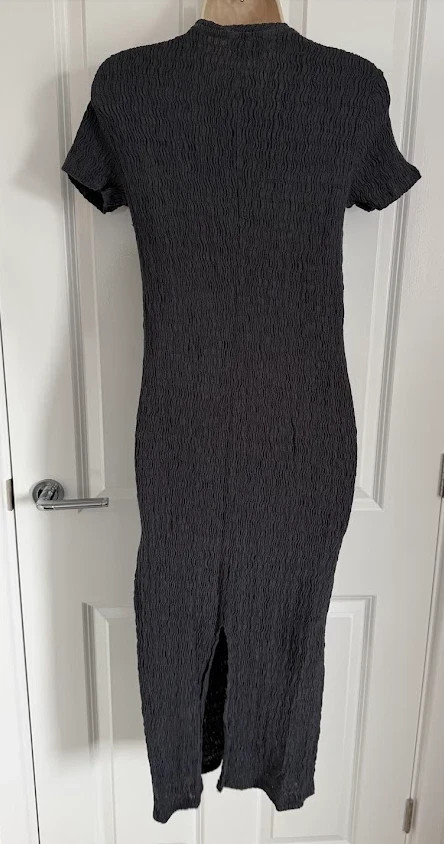 Primark Grey Textured Plisse Seersucker Maxi Dress XS 6 8 Short Sleeve Slit