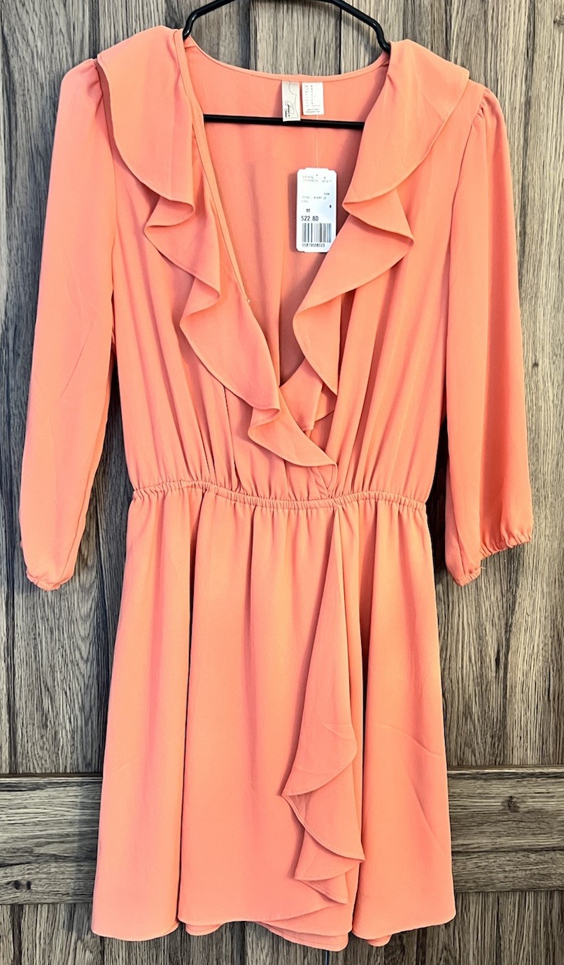 New Women’s Coral Wrap Dress With Cinched Waist And Ruffle Neckline Size M NWT