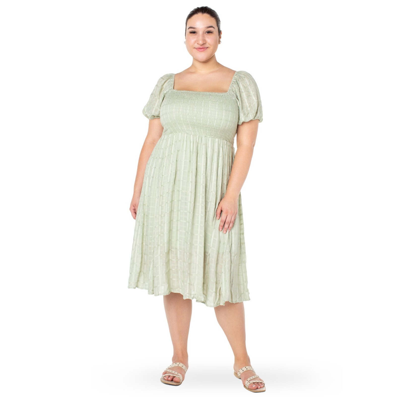 Celebrity Pink Juniors and Juniors Plus Short Sleeve Smocked Midi Dress Size 1X
