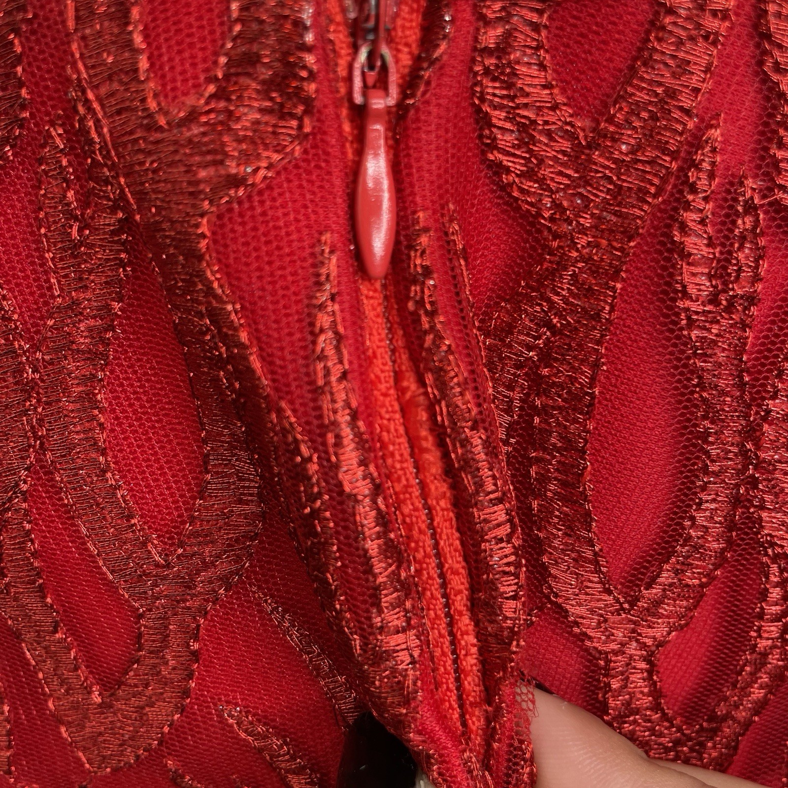 Ana Maria Mariano Red Evening Gown Est. Size 2 Bodycon Statement Va Va Voom