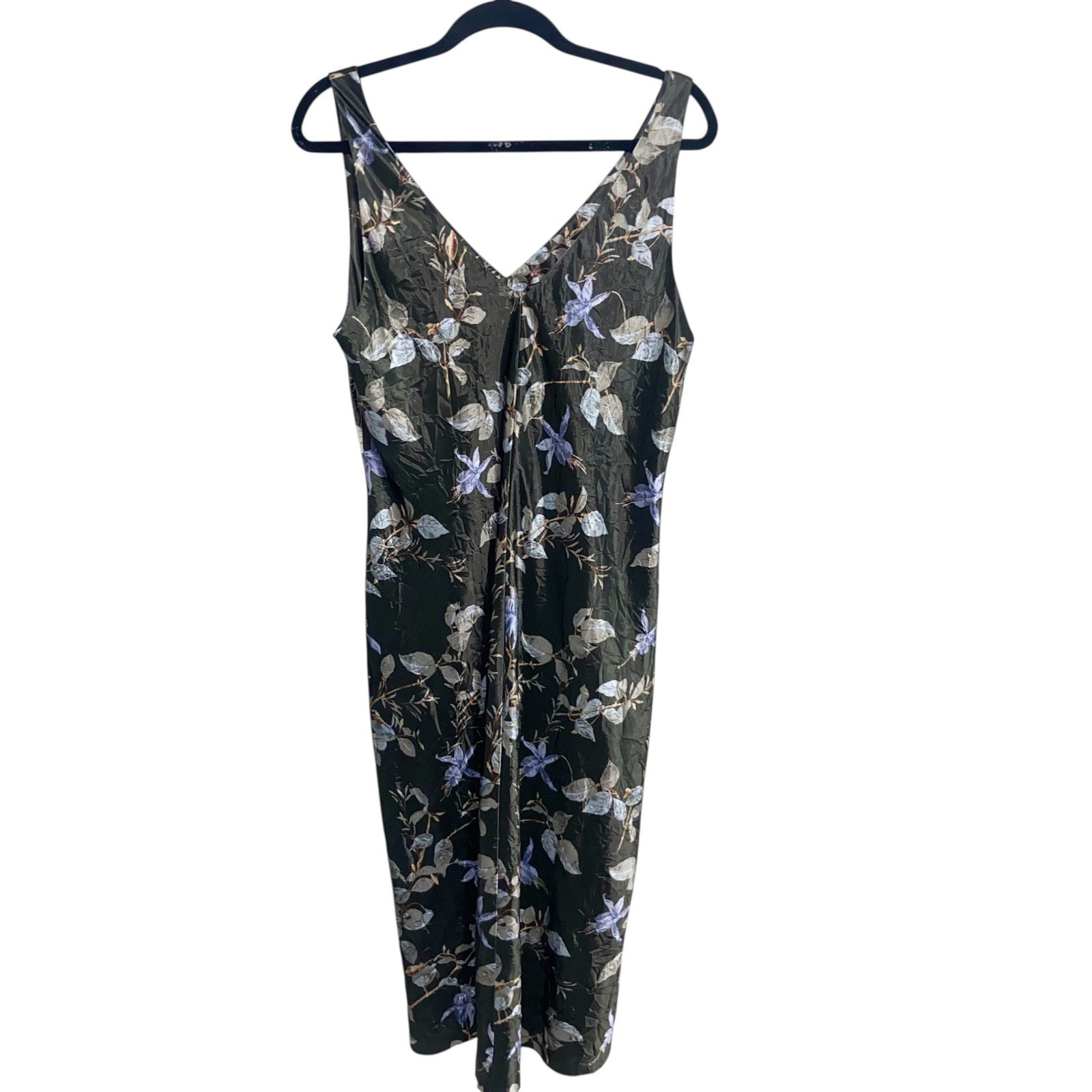 NWT $445 Vince Dress Large Bellflower V-Neck Slip Crinkle Satin Garden Floral