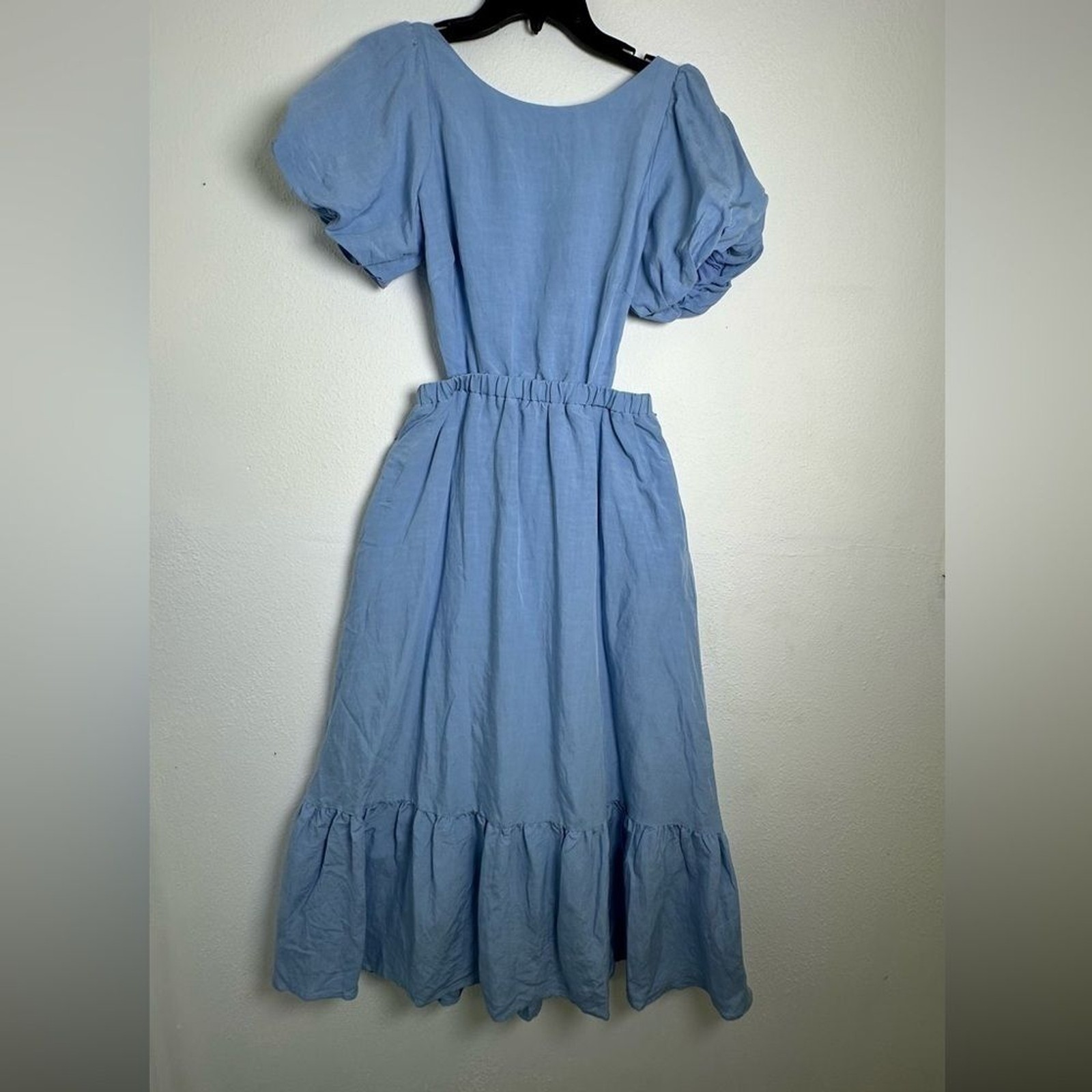 ASTR The Label Jelena Light Blue Backless Dress with Puff Sleeves Maxi Dress M