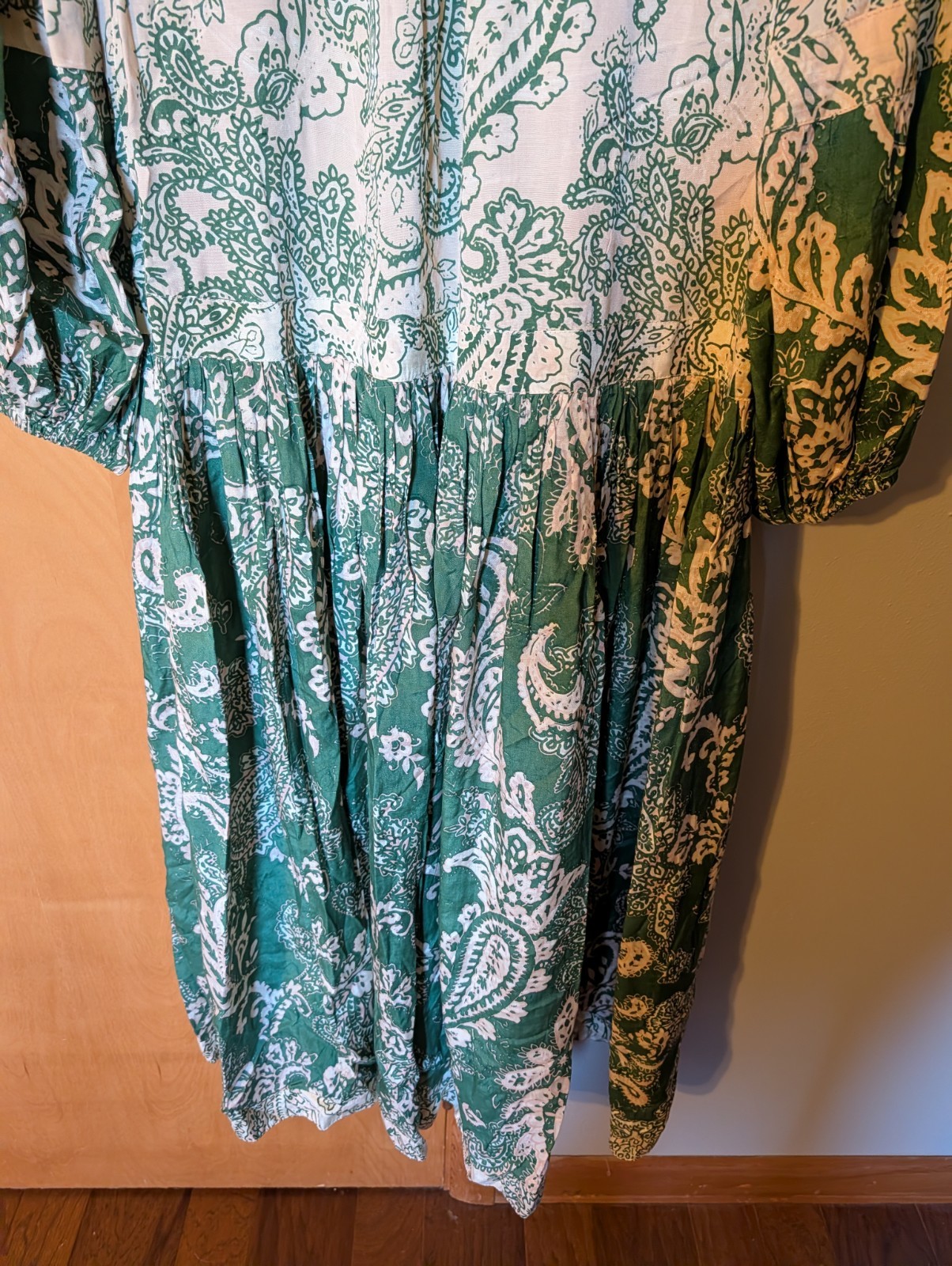 Miss June Paris Carlotta Green Maxi Dress Womens OS Paris **Missing Belt