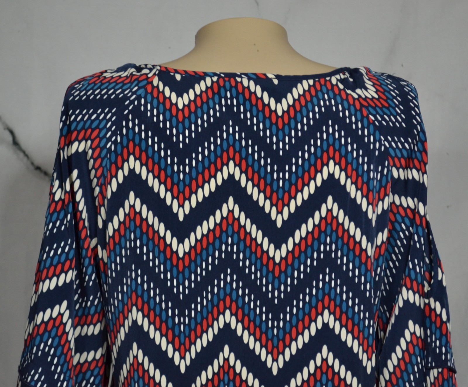 GLAM Black Beige Red Blue Oval Pattern Dress Medium 3/4 Split Flared Sleeves