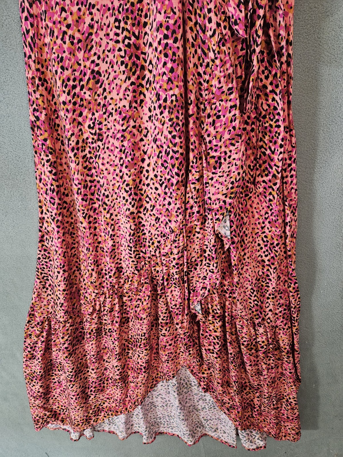 NWT Evereve Allison Joy Womens Medium Maxi Dress Wrap Pink Cheetah Glenna Tank