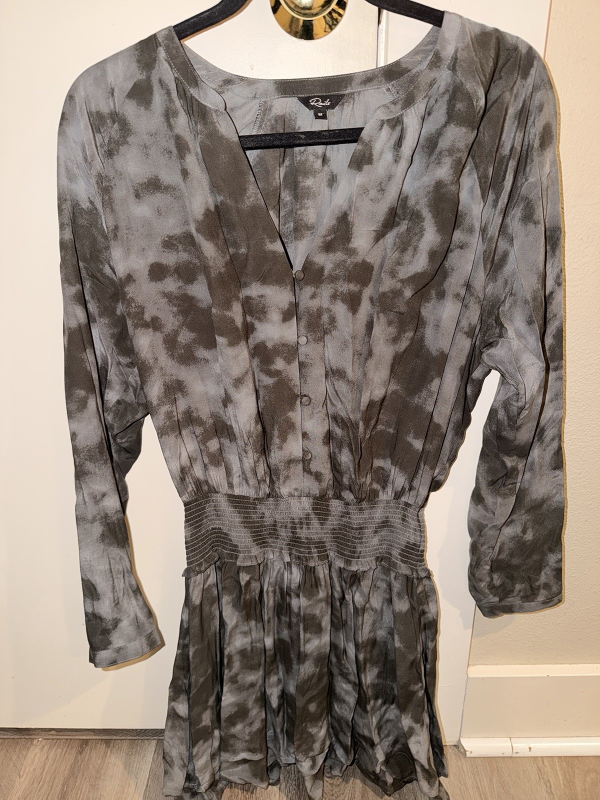 Rails Tie Dye V-Neck Fit & Flare Short Dress M Long Sleeve Smocked