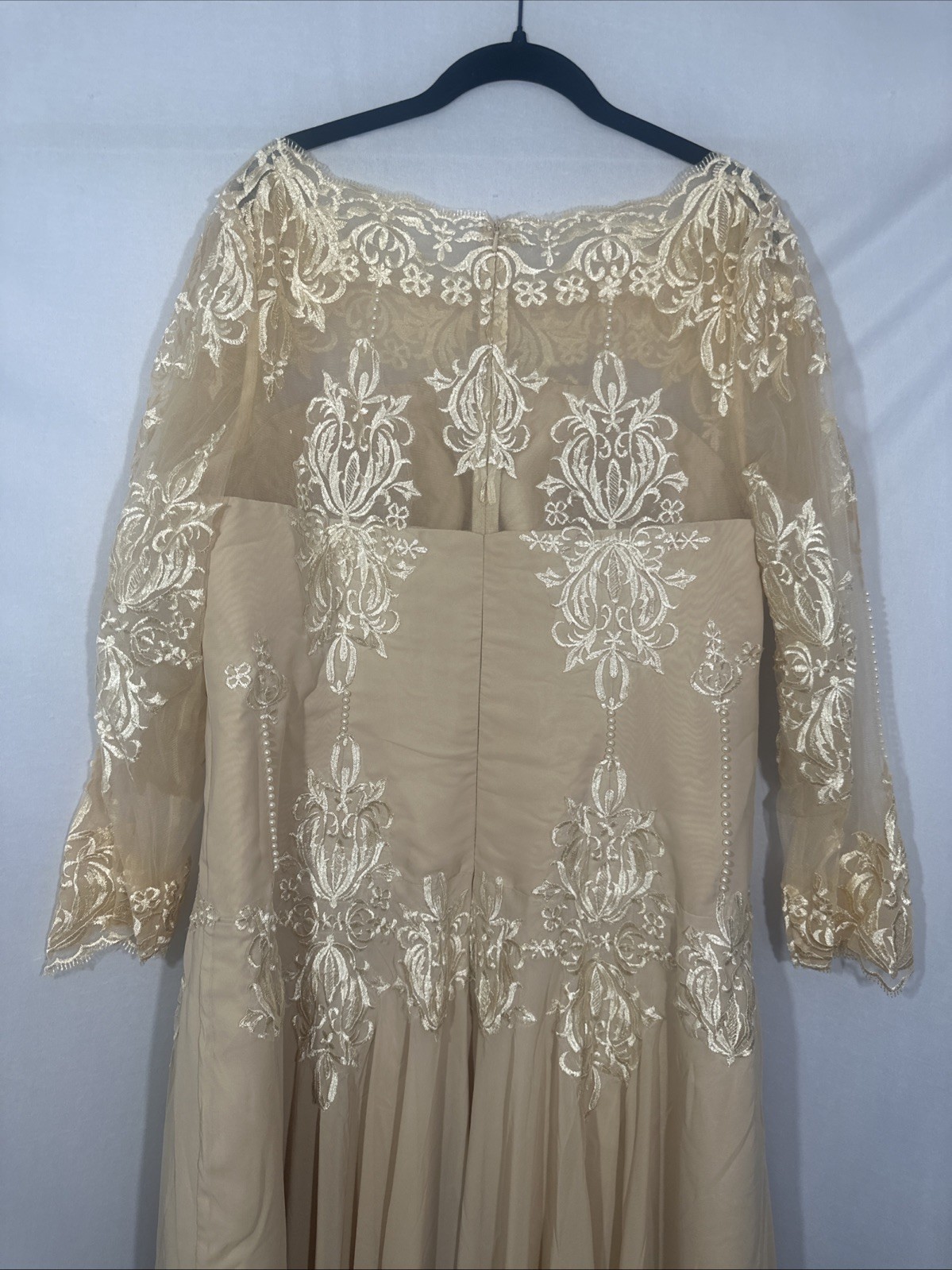 NEW UNBRANDED [ 18W Plus Size ] Applique Chiffon Champagne Mother of The Bride