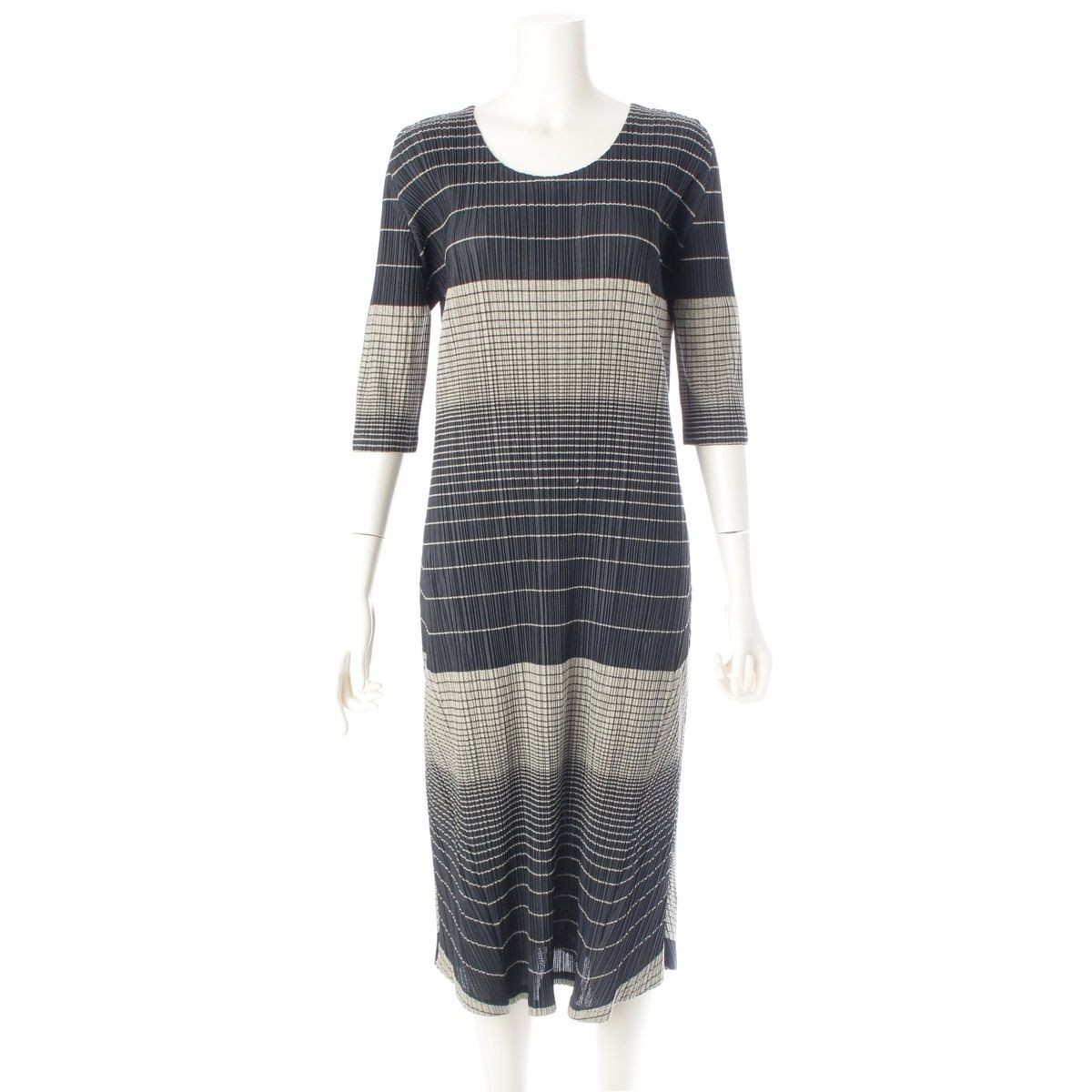 Pleats Please Issey Miyake 5 minute sleeve line design crew neck dress PP03 JH85