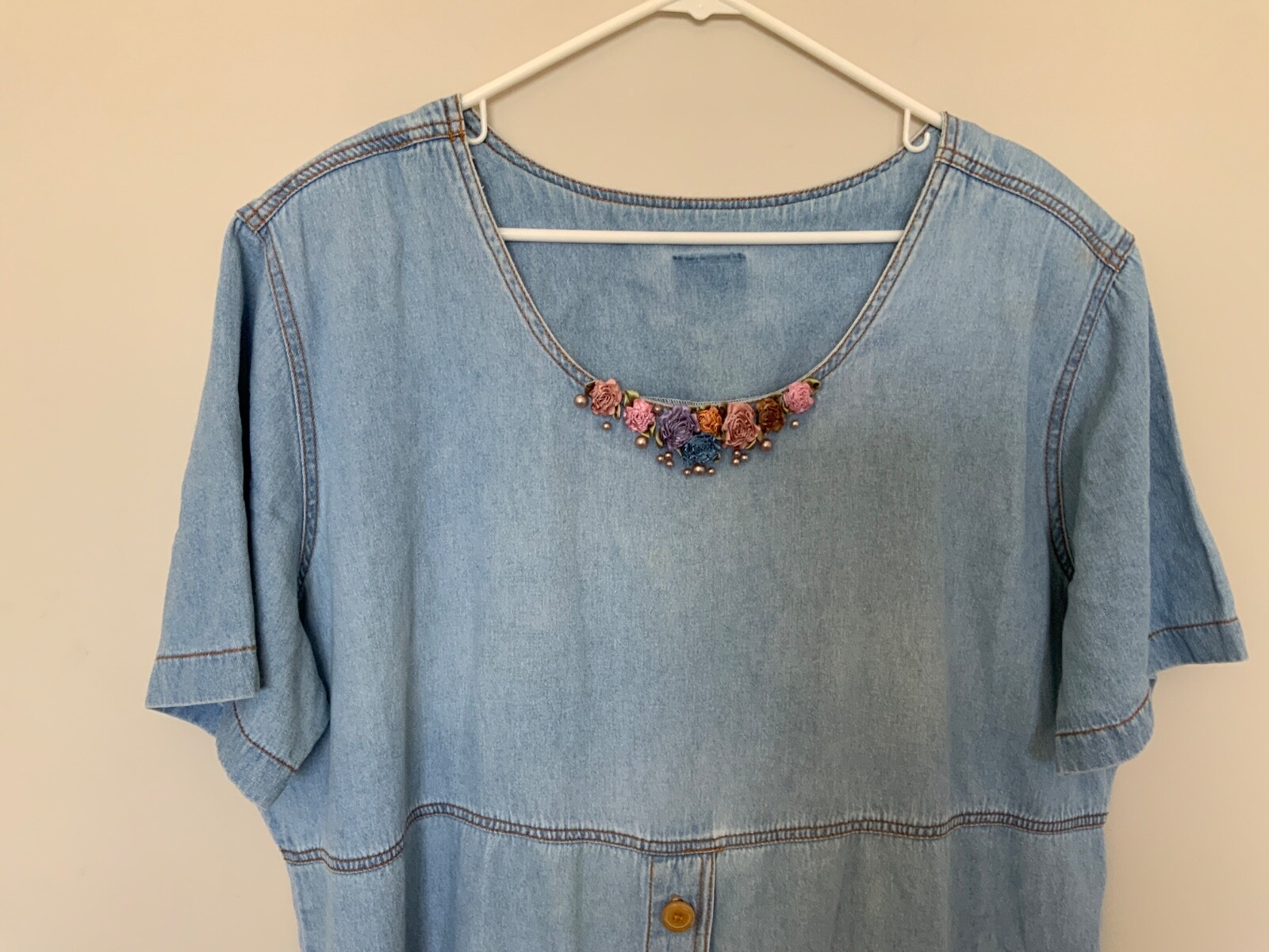 Plus Size 2X 3X Denim Midi Dress Button Front Floral Embroidery 25” Bust Unbrand