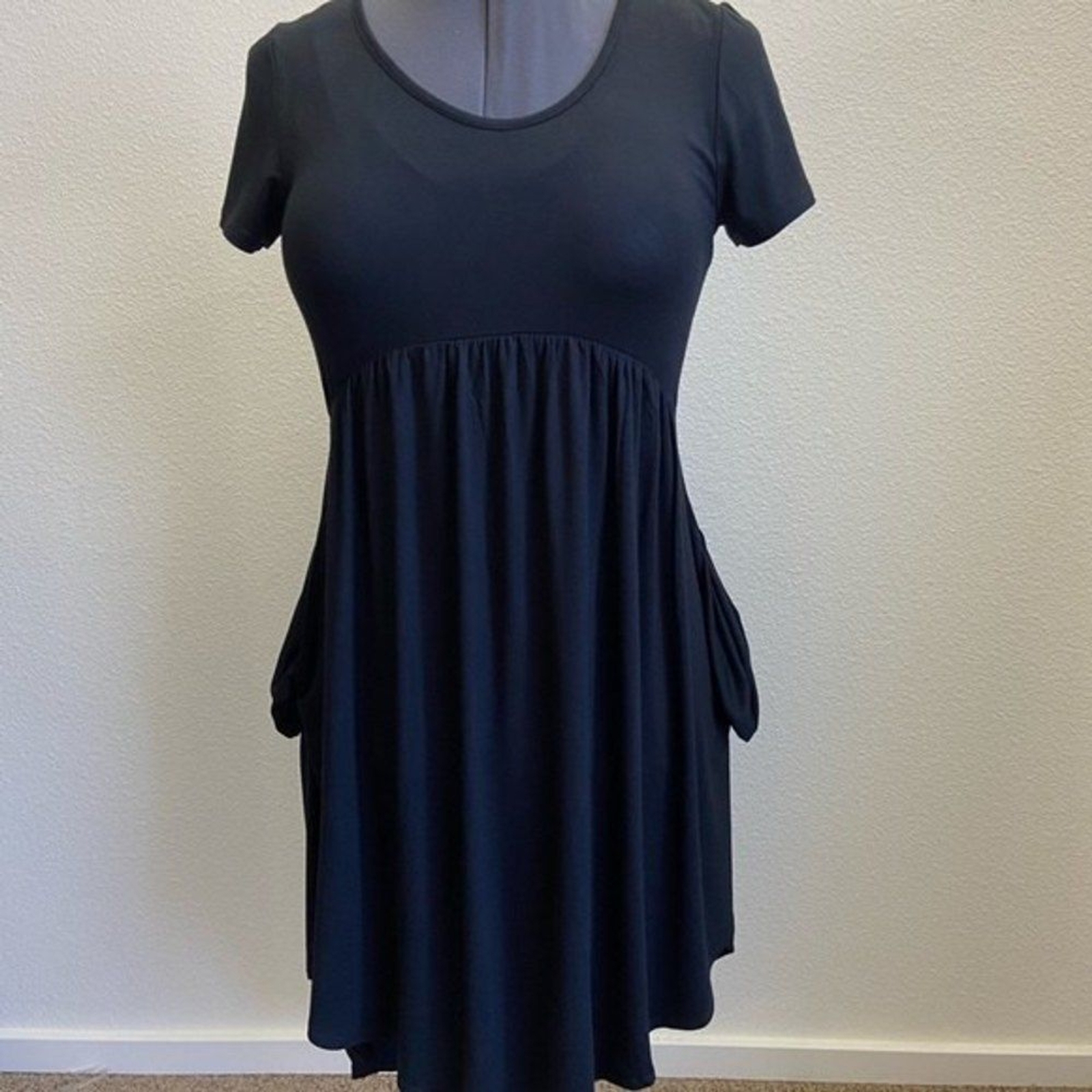 Basic USA Tunic T-Shirt Dress Casual Cap Sleeve Hi-Low Stretch Knit S,M, Dress