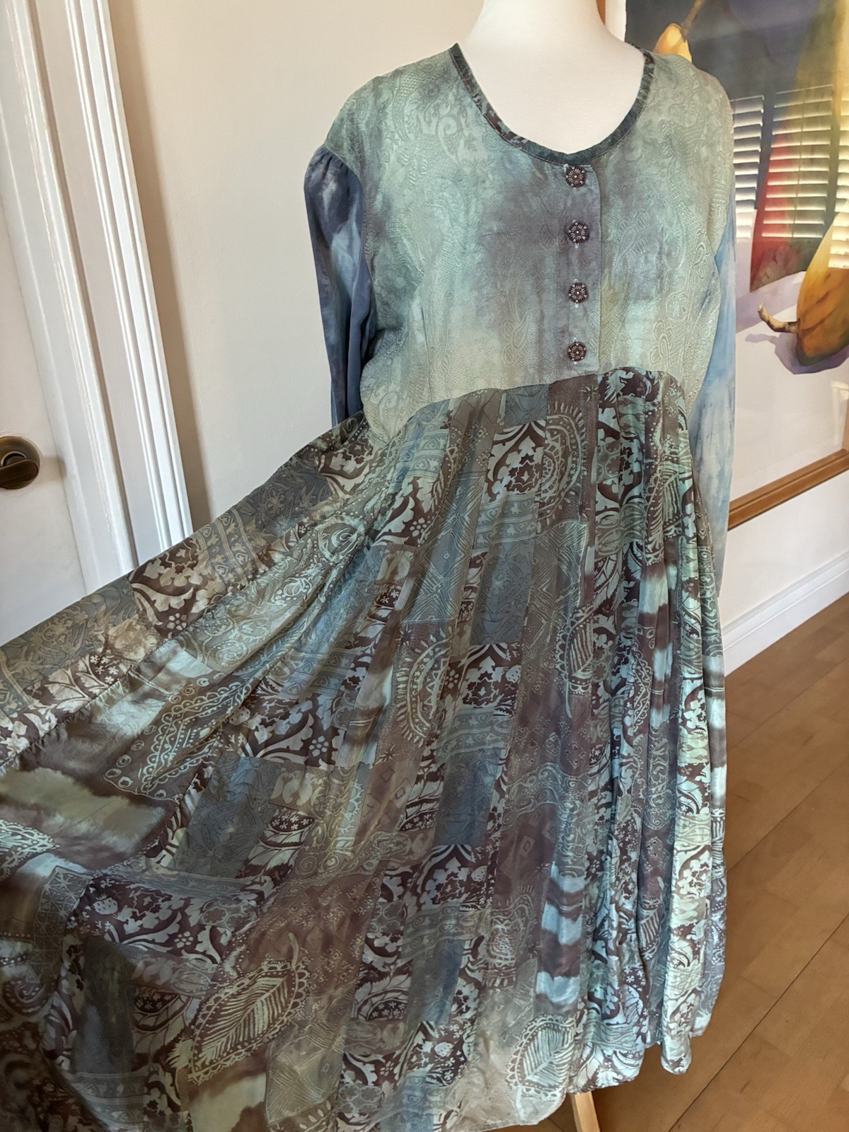 URU St. Rrik 100% Silk Rayon Dyed Artsy Boho Lagenlook Maxi Art Wear Dress M/L