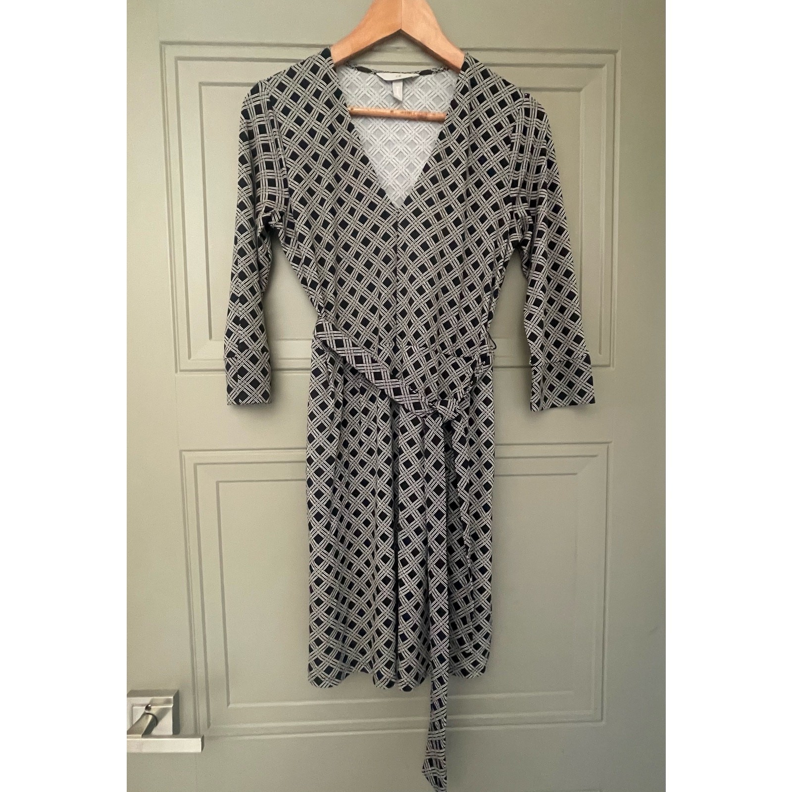 h & m black print travel dress s small H&M POCKETS