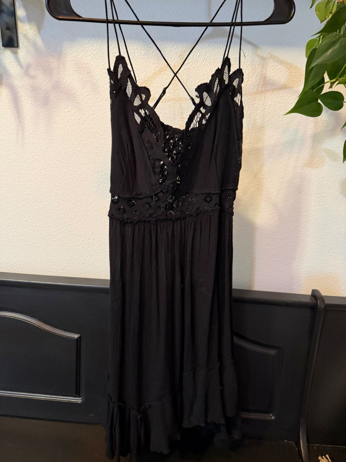 Women’s Free People Black Lace Trim Dress – Size M. Adjustable Straps