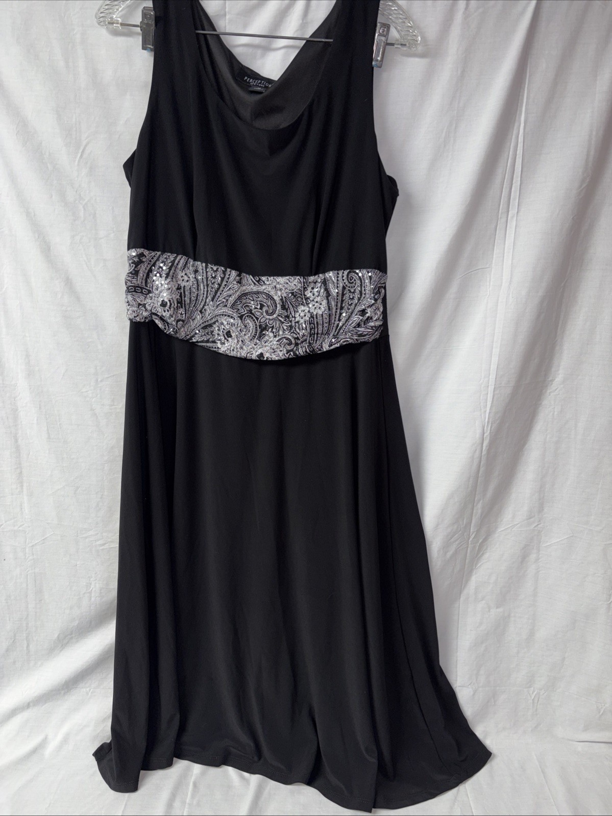 Perceptions Midi Dress Womens Size 14 Black & White Sleeveless Stretchable USED