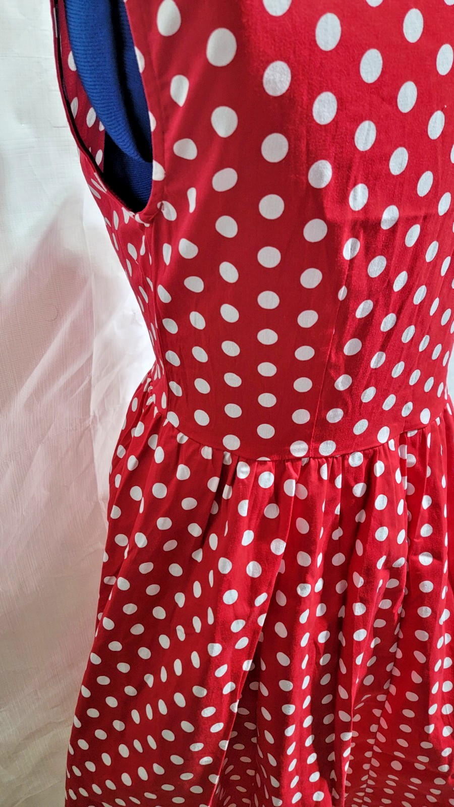 Red & White Polka Dot vintage looking, 1950s housewife wife style dress size XL
