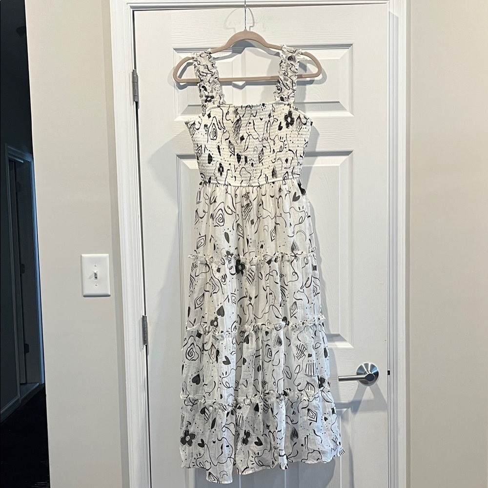 Blu Pepper Monochrome Abstract Midi Dress.Size M