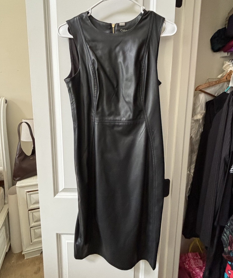 CAbi Black Leather Sheath Dress Womens Size 0 Sleeveless Knee Length Zip