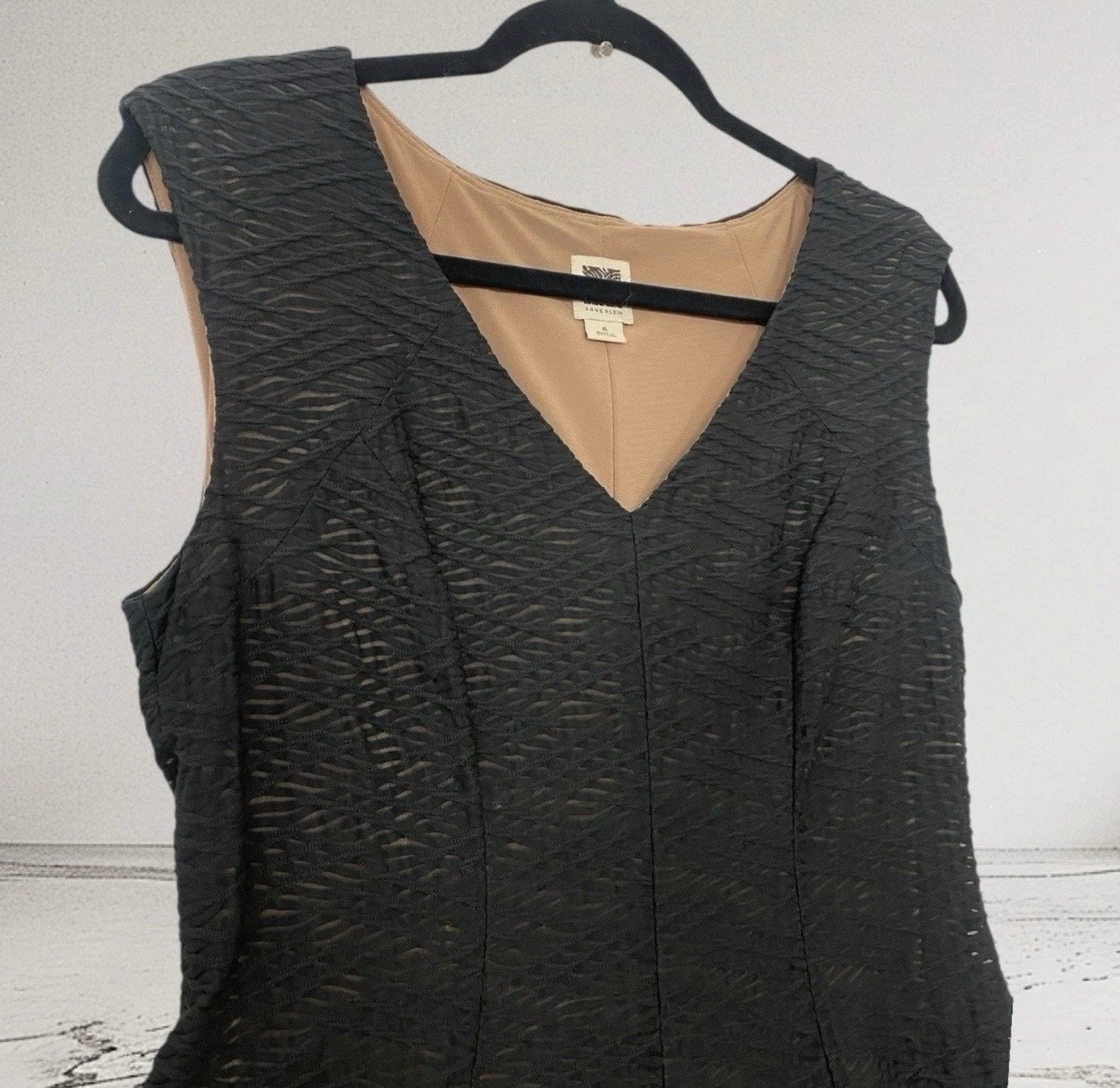 Anne Klein Womens Black Fit & Flare V Neck Dress Size 6 Elegant Cocktail Party