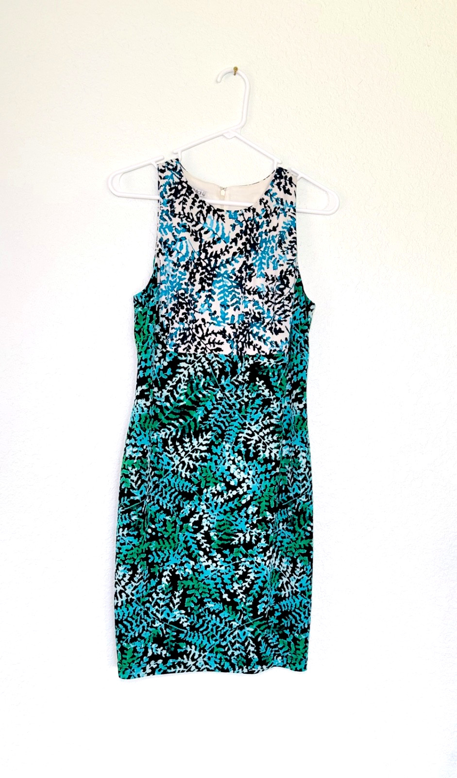 Maggy London Dress 8 Fit Flare Tropical Botanical Sleeveless Midi Resort Wear
