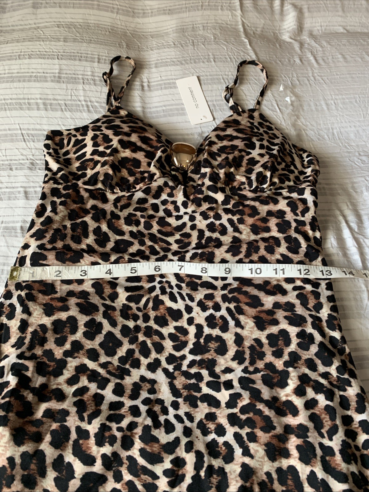 New NO COMMENT Medium Animal Print Stretch Lined Dress Side Slit CUTE gold