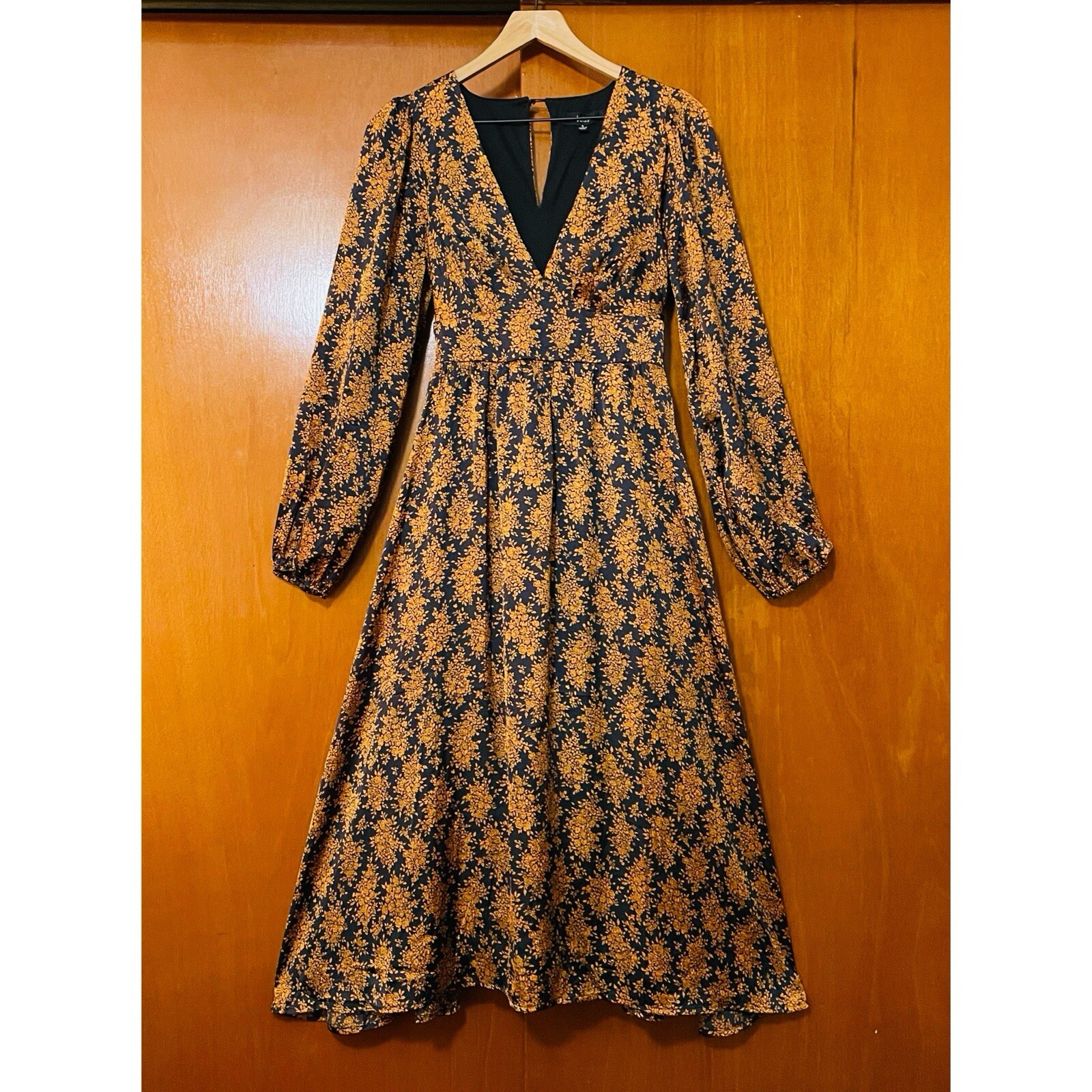 Lulu’s Long Sleeve Midi Dress Copper And Black Floral Print Size Small
