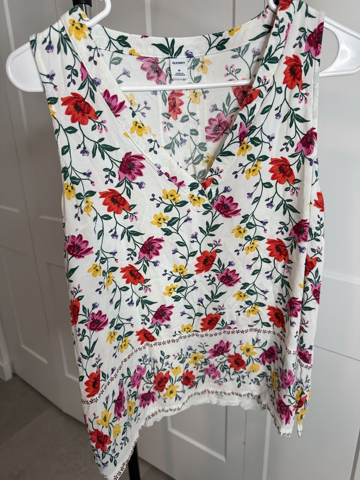 set of 5 pieces,blouses, dresses, multi-brand, multi-colored. size M. (C79)