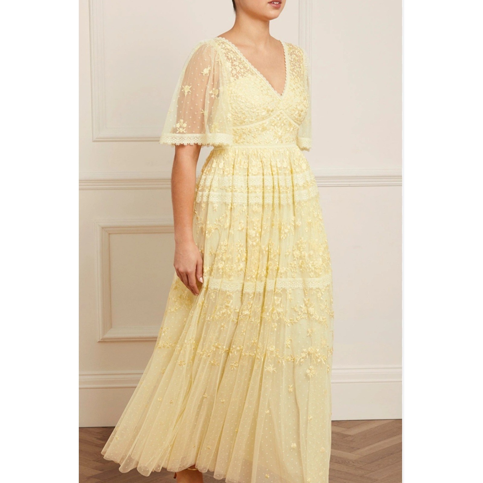 Needle & Thread Sweetheart Lace Embroidered Gown Flounce Sleeve Size 14 Yellow