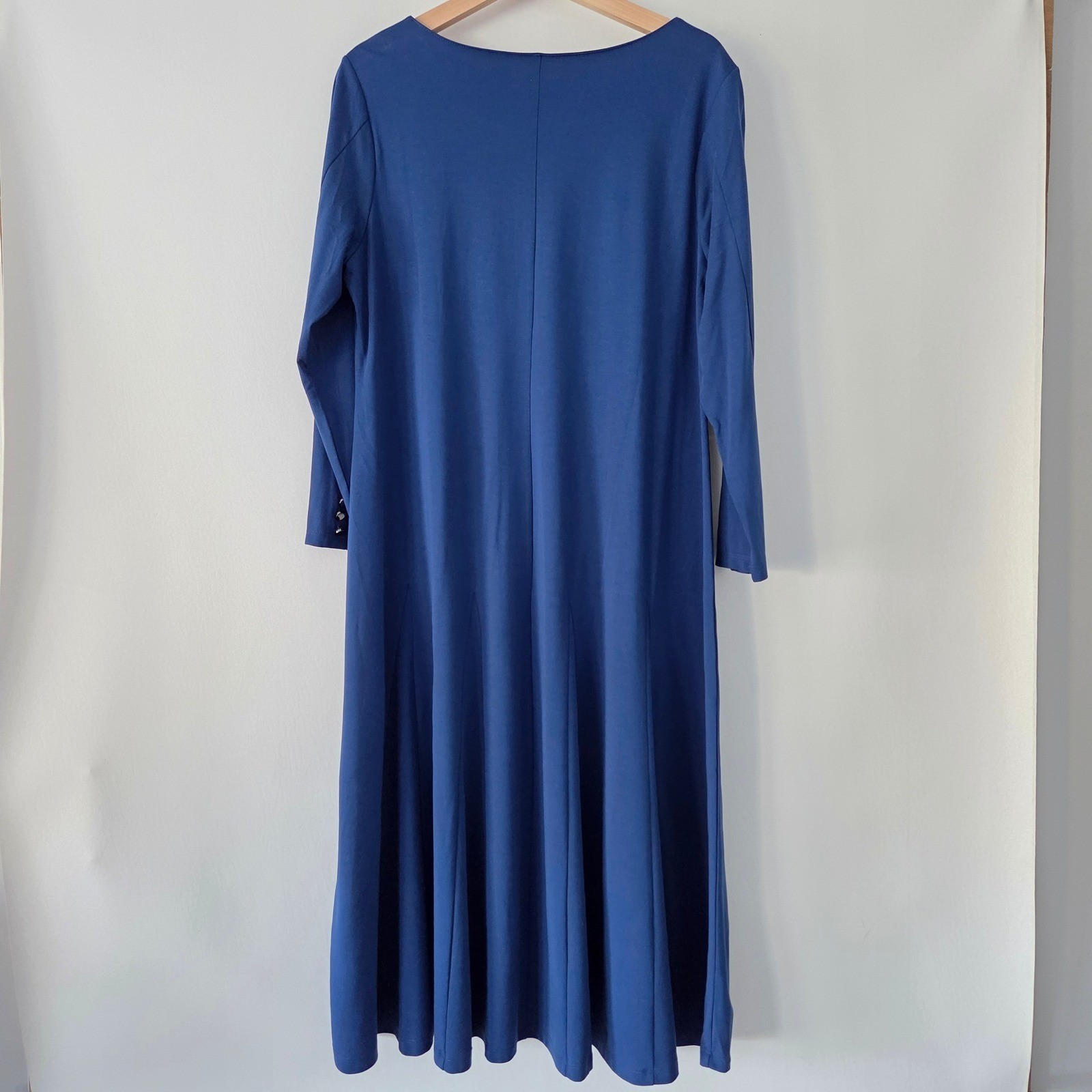 Chicos Navy Blue Long Sleeve Maxi Dress Boat Neck Button Cuff Size 2