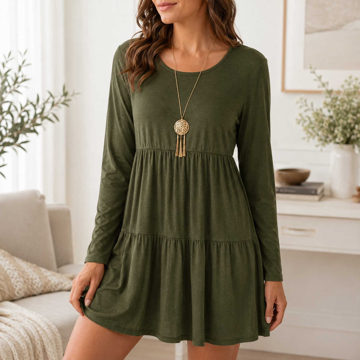 Discreet Casual Dress Size Medium W/ Attached Necklace Green Long Sleeve NEW
