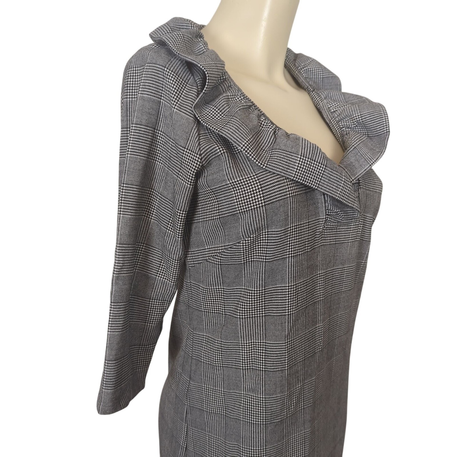 Gretchen Scott Dress black white size 0 / 2 Shrimp Wall Street Ruff Neck
