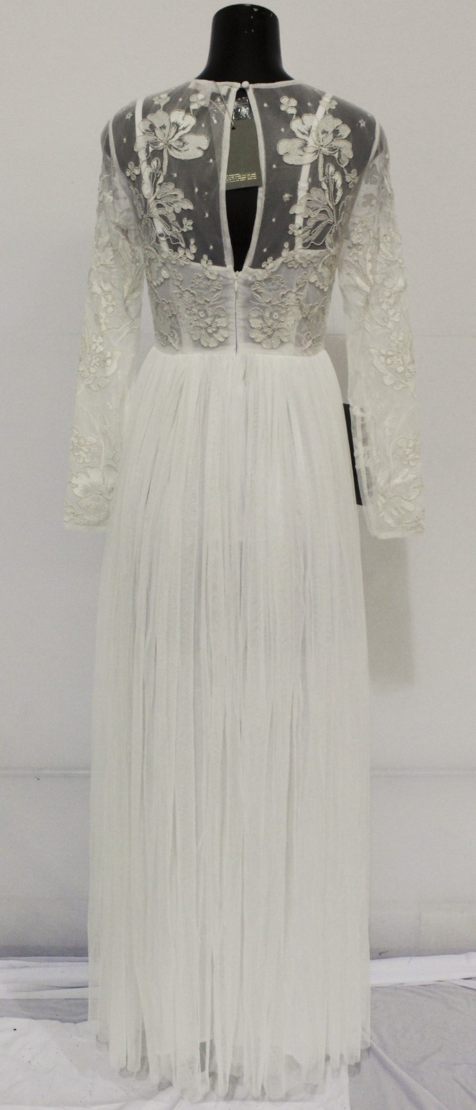 ASOS Women’s Long Blouson Sleeve Embroidered Wedding Dress MP7 White Size US:0