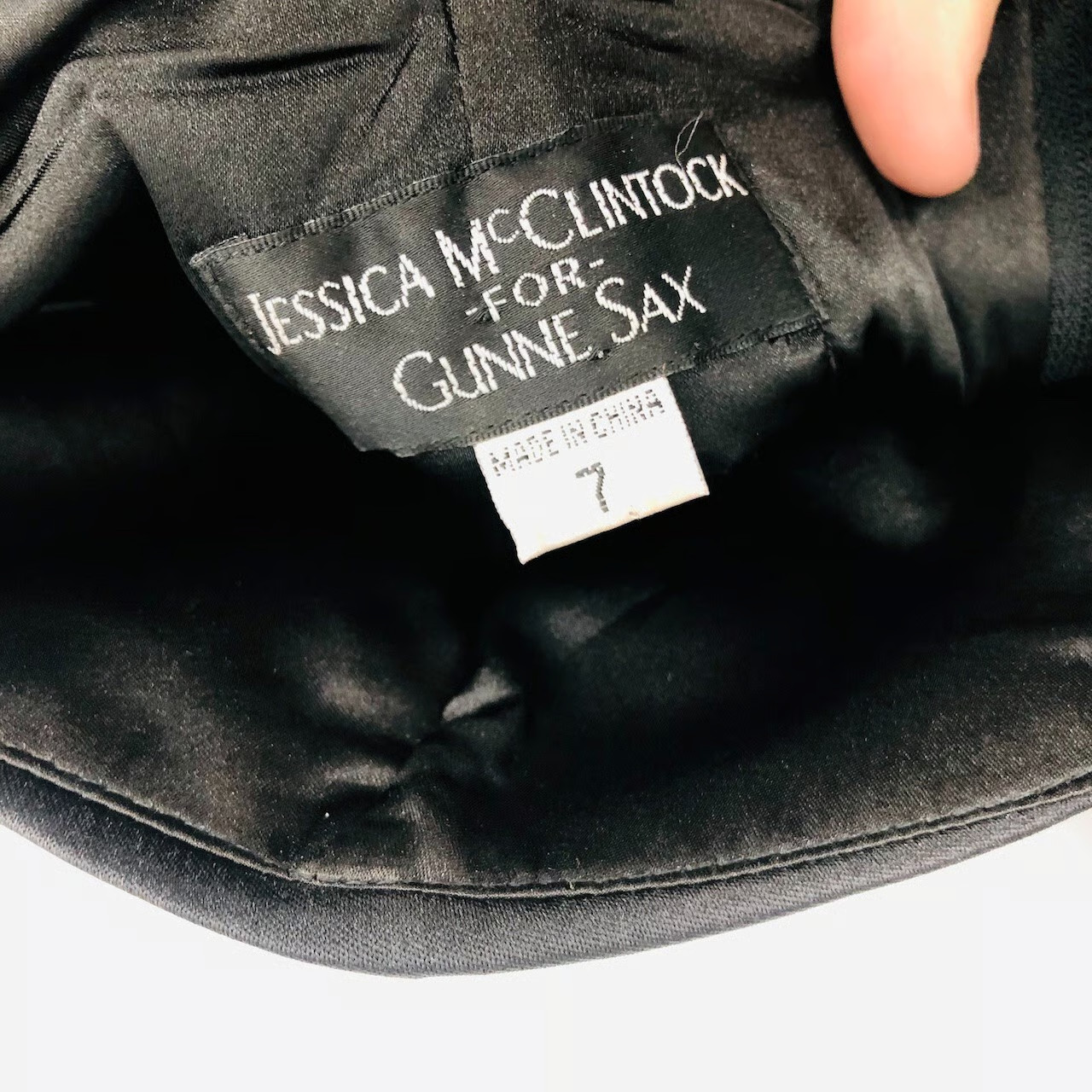 Vintage 80s Jessica McClintock Cocktail Dress Junior 7 Black/Tan Sweetheart Neck