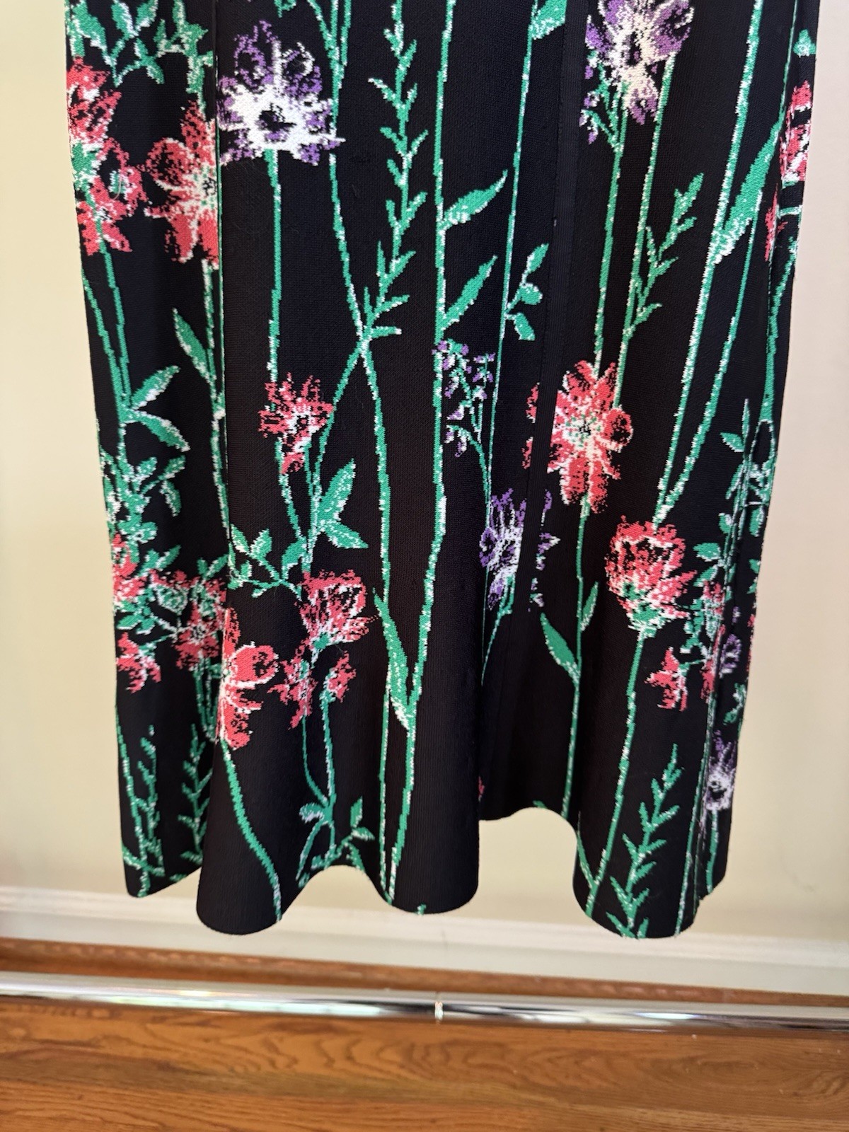 BCBGMAXAZRIA Black Multicolor Floral Sweetheart Strappy Mesh Midi Zip Back M