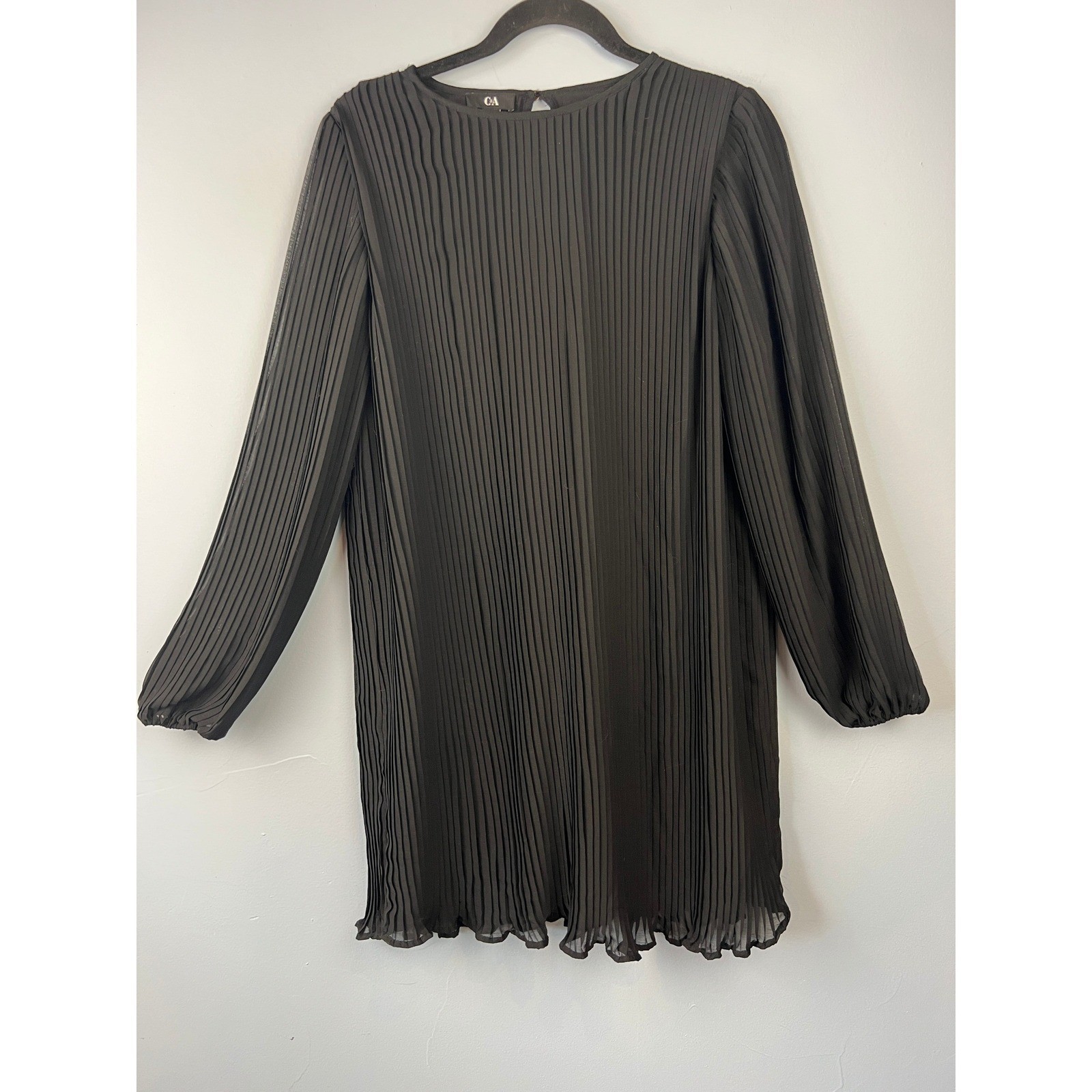 Black Pleated Long Sleeve Mini Dress Size EU40/US M Evening Event LBD Cocktails