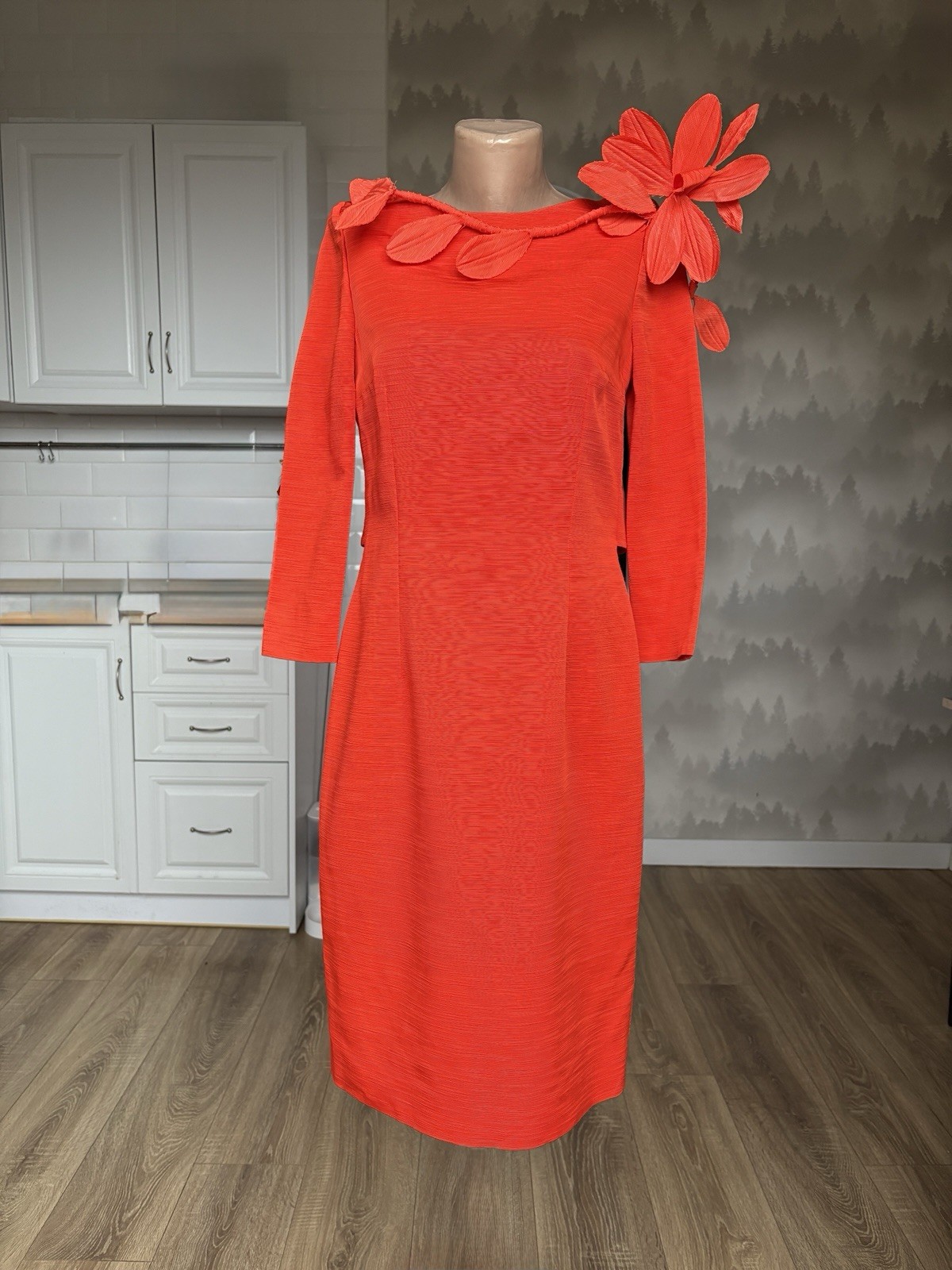 NATAN EDOUARD VERMEULEN Elegant Orange Midi Dress with Sculptural Flowers Size M