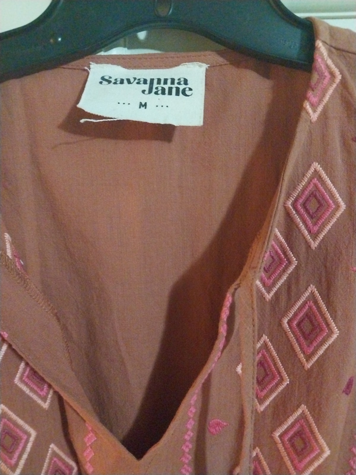 Savanna Jane Embroidered Dress Size M