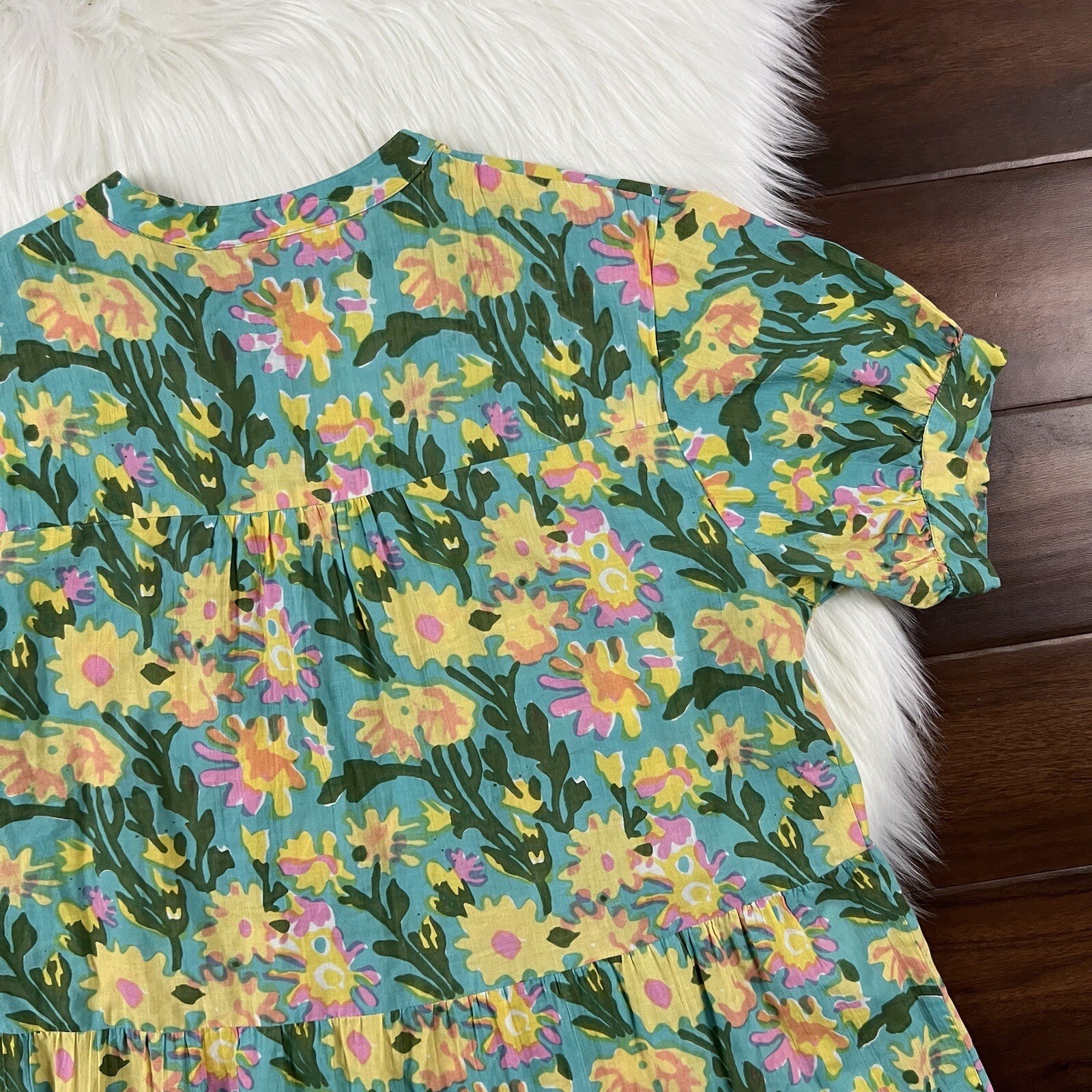 Fitzroy & Willa Size Small Floral Short Sleeve Cotton Dress
